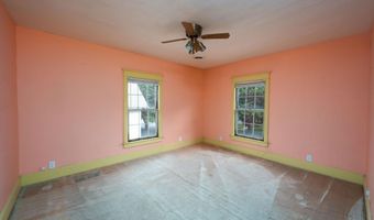 507 E 9th St, Auburn, IN 46706