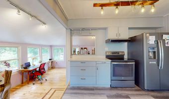46 Park St, Brandon, VT 05733