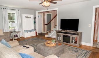21 Carlson Dr, Cumberland, RI 02864