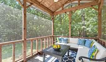 2006 Lambert Dr, Asheboro, NC 27205