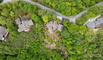 592 Whiteside Mountain Rd, Highlands, NC 28741