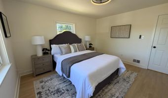 5805 BLAINE Dr, Alexandria, VA 22303