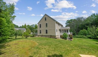 60 Lady Slipper Ln, Chester, NH 03036