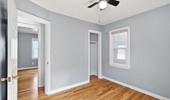 2536 Albrecht Ave, Akron, OH 44312