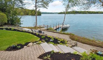 122 Pipers Pt, Alton, NH 03809