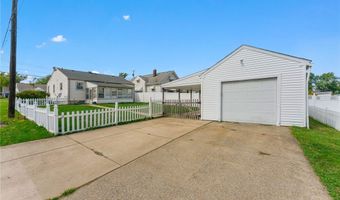 81 S Edgehill Ave, Austintown, OH 44515