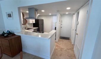 20500 W Country Club Dr 117, Aventura, FL 33180