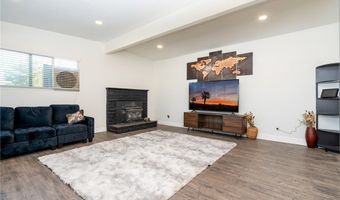 22947 Lucilla Rd, Apple Valley, CA 92308
