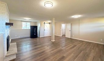 8202 State Highway 24 NW, Annandale, MN 55302