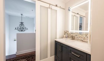 46 Stetson Pl 46, Danbury, CT 06811