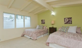 99-776 Aliipoe Dr, Aiea, HI 96701