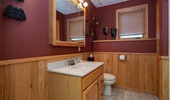 1116 Sand Lake Dr NW, Backus, MN 56435