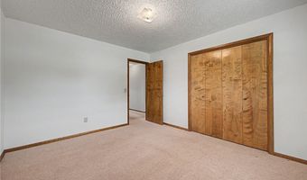 1708 Lawrence St, Bentonville, AR 72712
