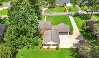 2518 E Doublegate Dr, Albany, GA 31721