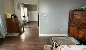 26 Raymond St, Coventry, RI 02816