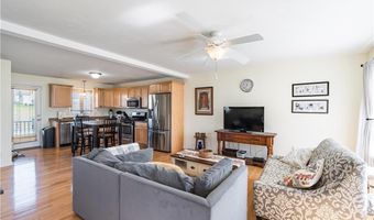 27 Streamview Dr, Cumberland, RI 02864