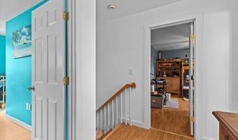 580 River Rd, Cambridge, VT 05464