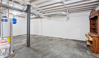 5225 SAKSTON Dr, Anniston, AL 36206