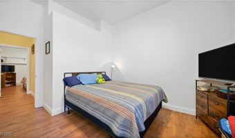 5213 Red Glory Dr, Las Vegas, NV 89130