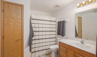 1105 Grove St, Baldwin City, KS 66006