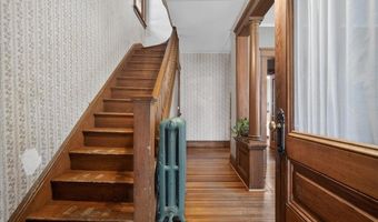3 Sand St, Albany, NY 12209