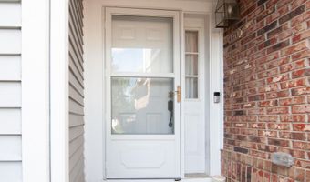 4471 Hillside Ct, Ann Arbor, MI 48105