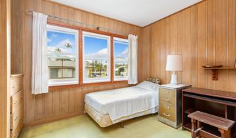 146 Kaluamoo St, Kailua, HI 96734