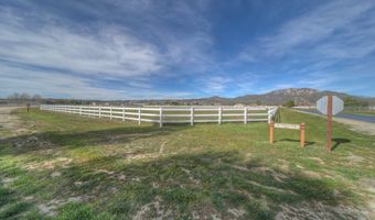 300 Flightline Way, Aguanga, CA 92536