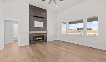 1205 WINEGLASS Rd, Cheyenne, WY 82009