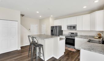 5217 Linton St, Ashville, OH 43103