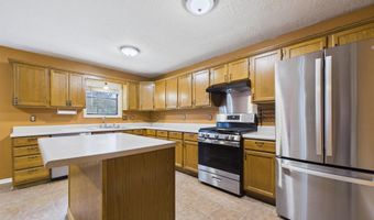40 Chimney Rd, Batesville, AR 72501