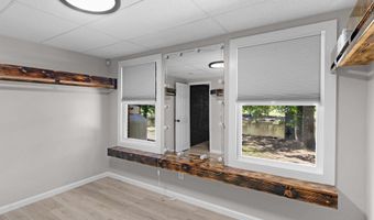 967 Five Points Rd, Barnesville, GA 30204