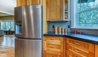 3511 NW Braid Dr, Bend, OR 97703