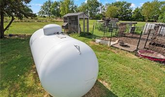 16002 Lyon Rd, Altamont, KS 67330