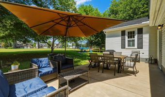 404 Big Bend Rd, Barboursville, WV 25504