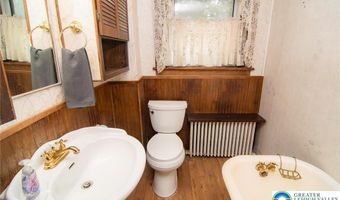 609 Carldon St, Allentown, PA 18103