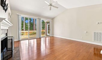 140 Lighthorse Cir, Aberdeen, NC 28315