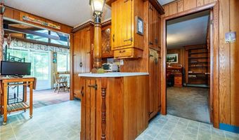 1904 Old Louisquisset Pike, Lincoln, RI 02865