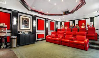 29302 Laro Dr, Agoura Hills, CA 91301