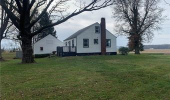 3828 S Apple Creek Rd, Apple Creek, OH 44606