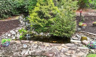 249 Graves Rd, Acworth, GA 30101