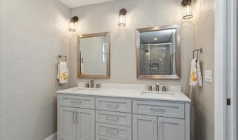 723 GUERNSEY St, Orlando, FL 32804