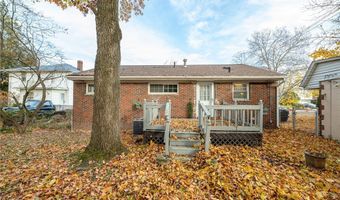 1074 N Main St, Akron, OH 44310