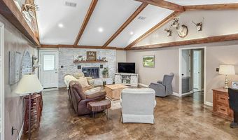 35 E Lincoln Dr, Brookhaven, MS 39601
