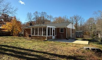 4721 SPRINGBROOK Dr, Annandale, VA 22003