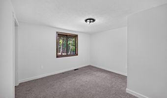 213 MORRIE Dr, Basye, VA 22810