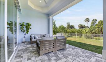 638 MANNS HARBOR Dr, Apollo Beach, FL 33572