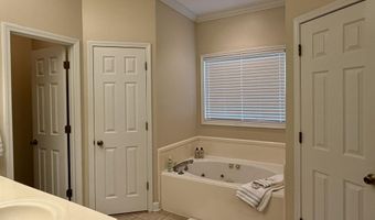 205 Stonebriar Ln, Brandon, MS 39042