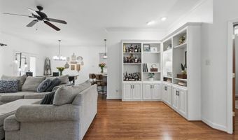 2716 Juniper Dr, Benton, AR 72015