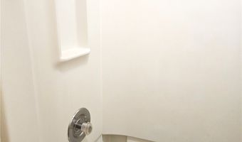 343 Mananai Pl 37A, Honolulu, HI 96818